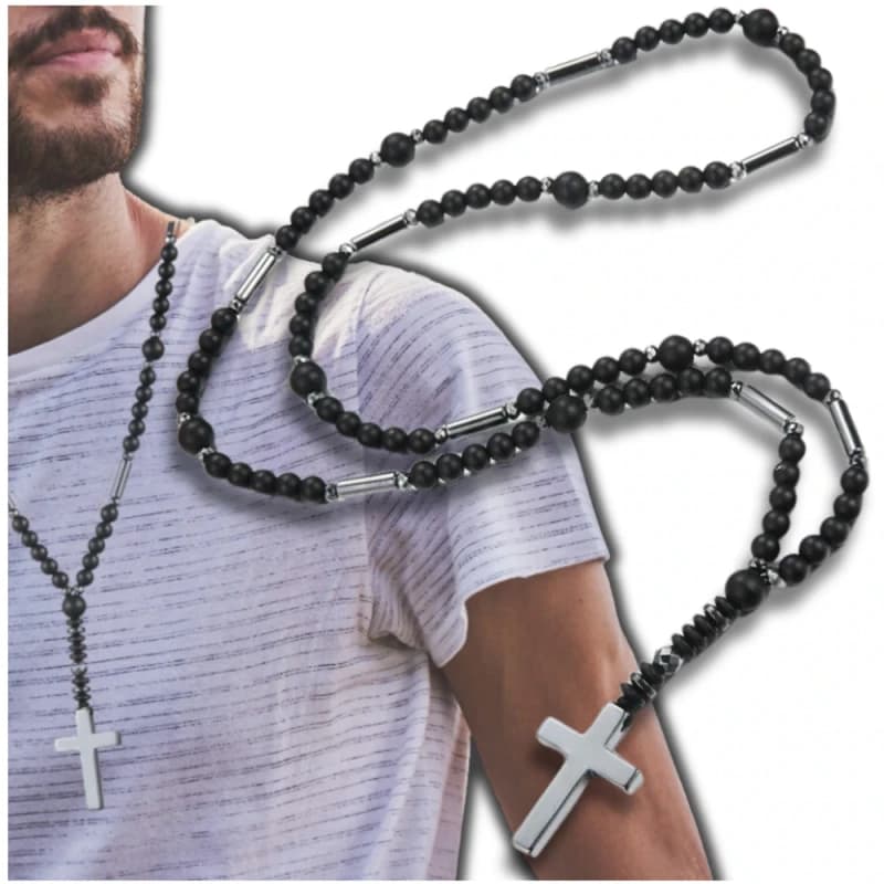 Męski naszyjnik srebrny krzyż czarny z koralików z krzyżykiem